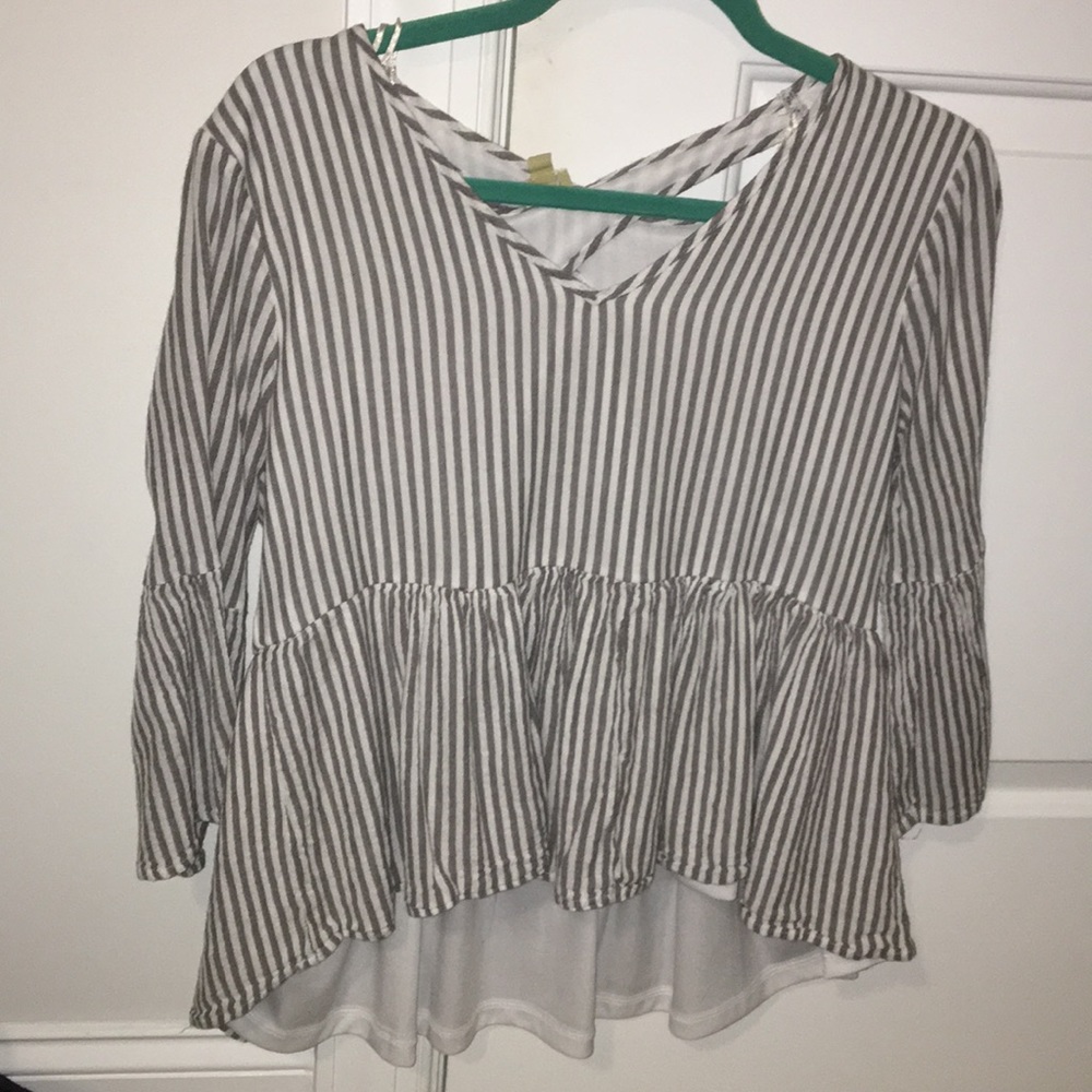 Selling because never wear!